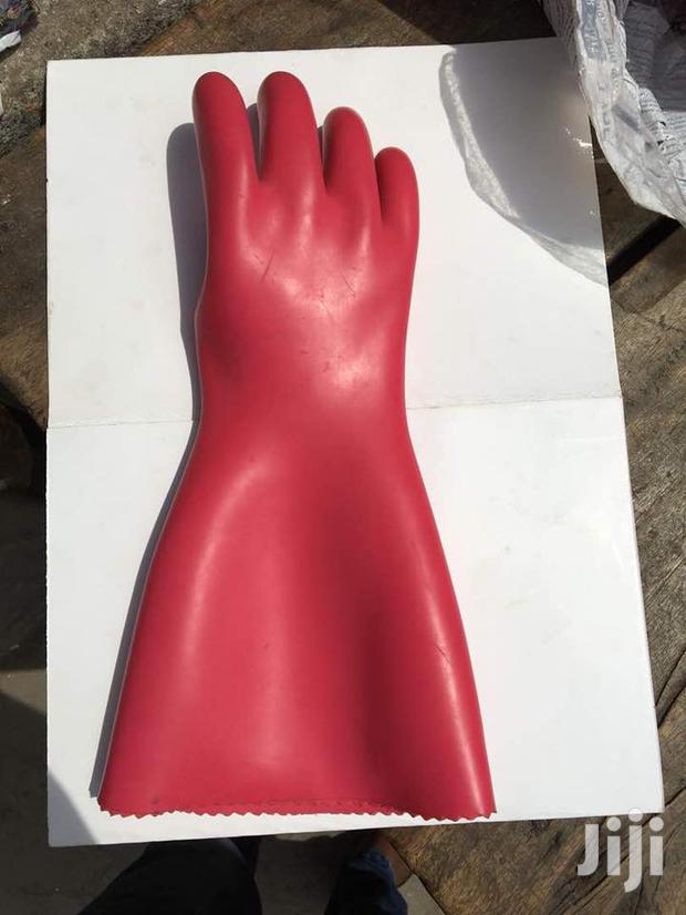 Rubber Gloves - thumbnail 2