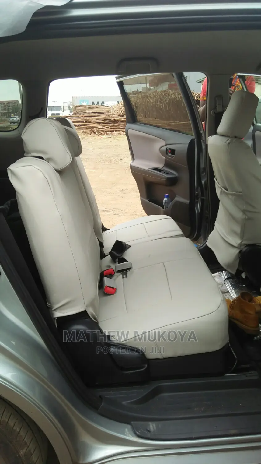 Toyota Wish New Shape Seat Covers