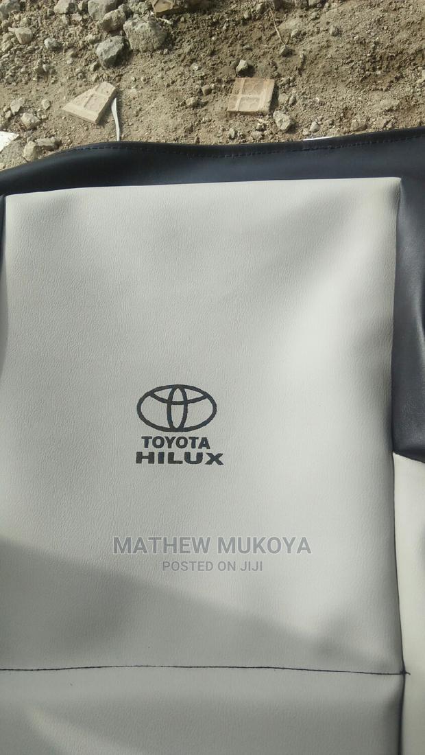 Double Cabin Toyota Seat Covers - thumbnail 2