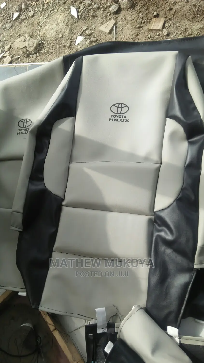 Double Cabin Toyota Seat Covers
