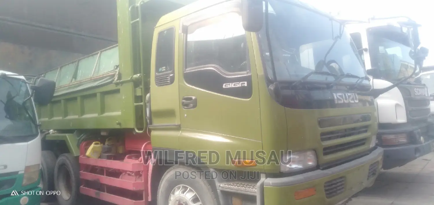 Tipper With Double Dif