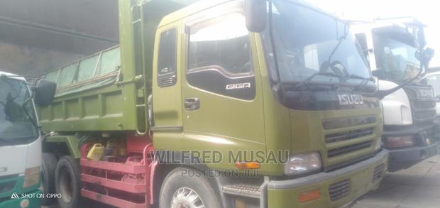 Tipper With Double Dif