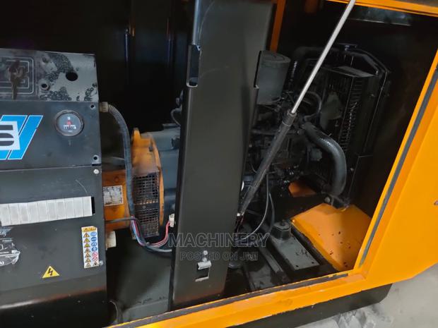 Silent 22kva Ex Uk Power Generator - thumbnail 2