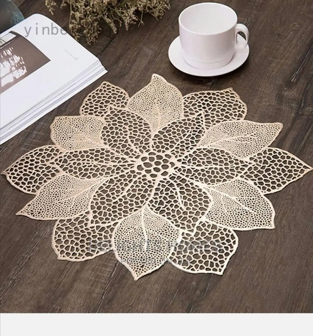 10 Pcs Flower Non Woven Placemats