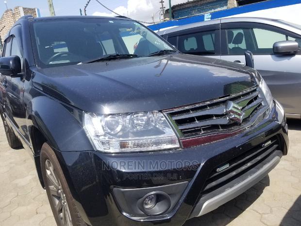Suzuki Escudo 2016 Gray - main view