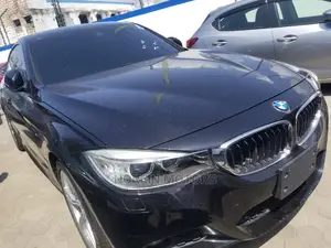 BMW 320i 2015 Matt Black