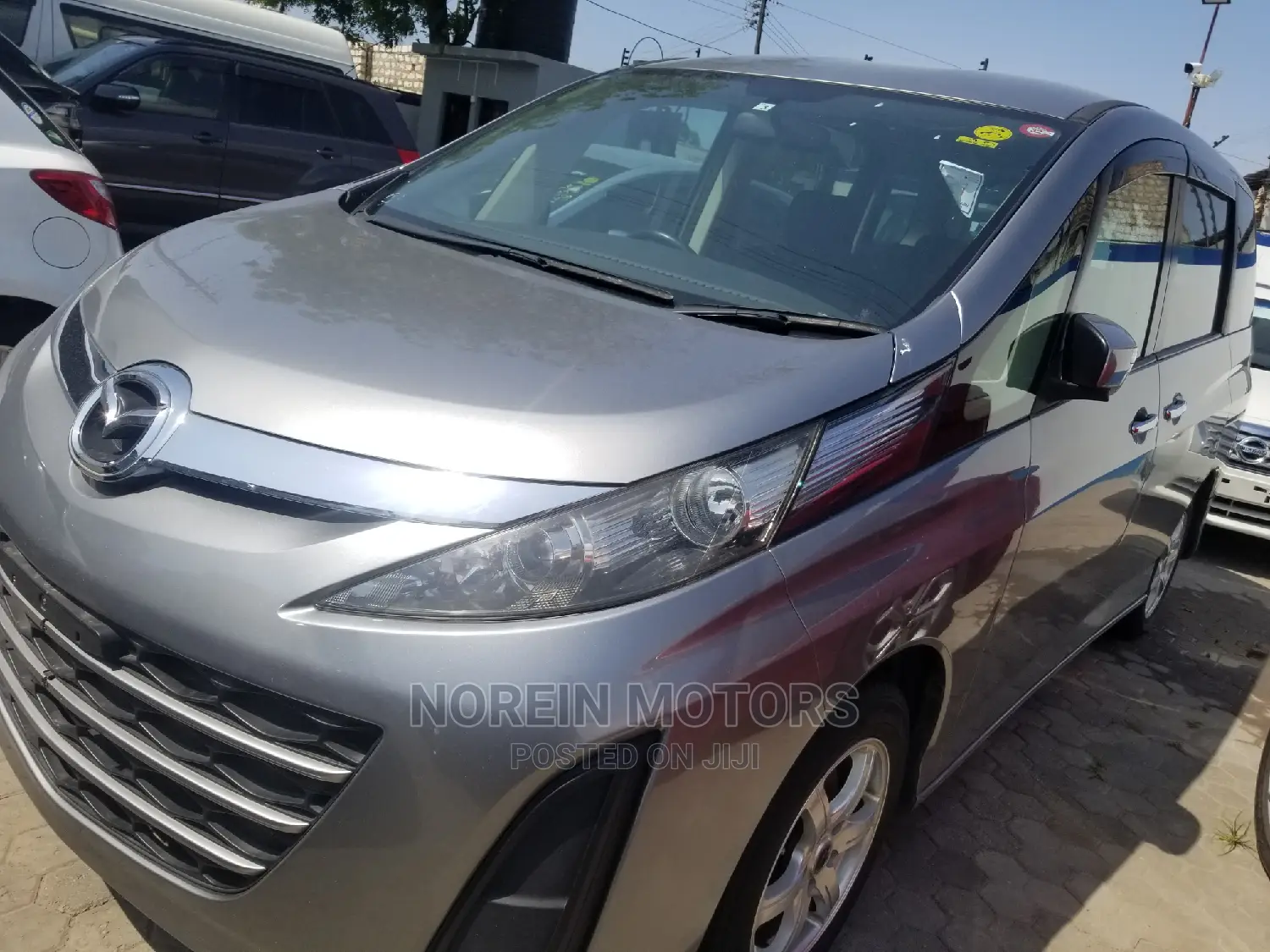 Mazda Biante 2014 Silver