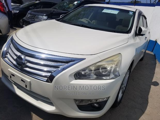 Nissan Teana 2014 Off White - thumbnail 2