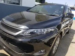 2015 Toyota Harrier Blue: Premium SUV at Great Price