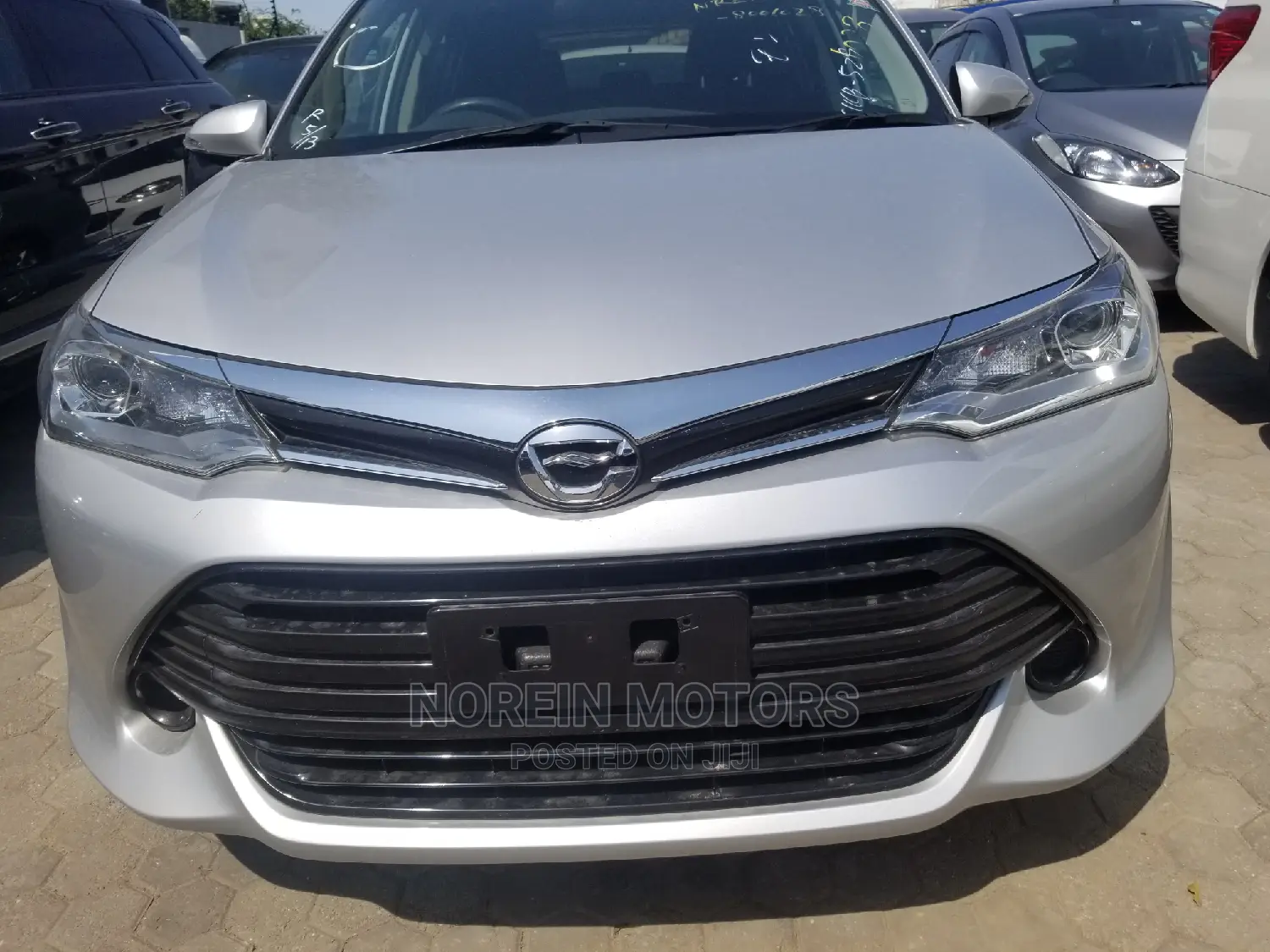 Toyota Fielder 2015 Silver