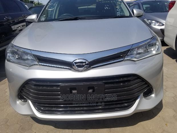 Toyota Fielder 2015 Silver - main view