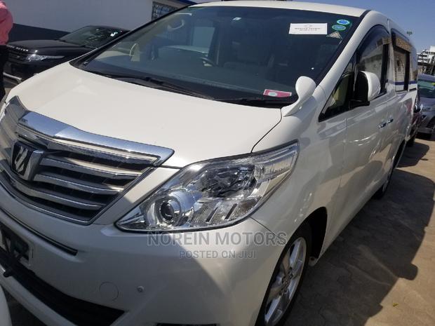 Toyota Alphard 2014 White - thumbnail 3