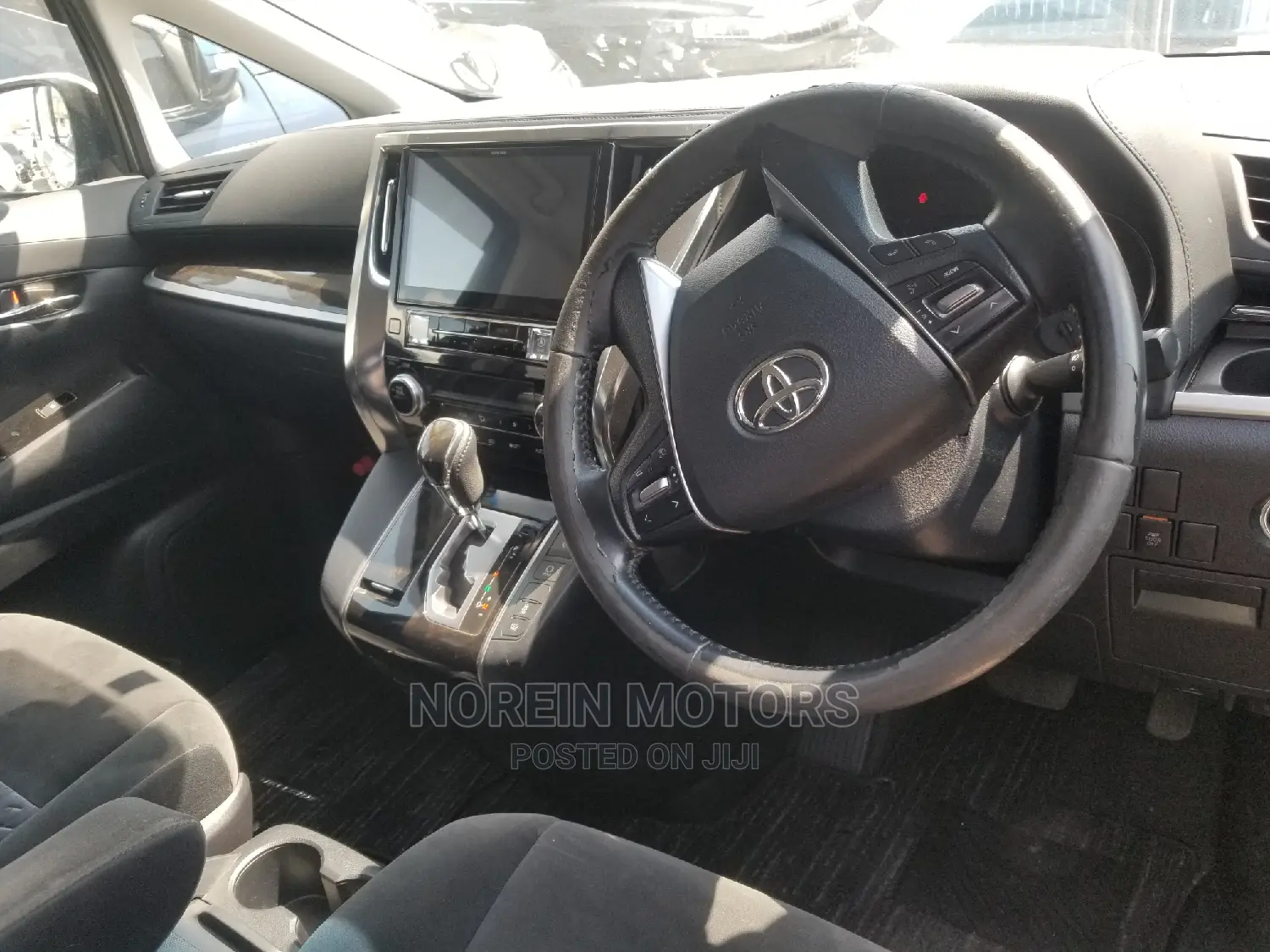 Toyota Vellfire 2015 Pearl