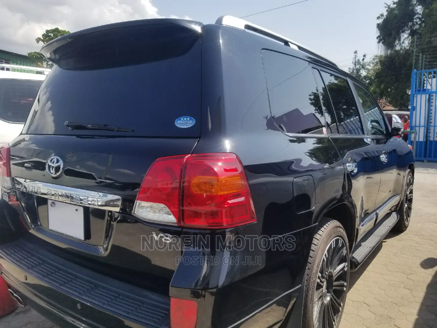 Toyota Land Cruiser 2015 Gray