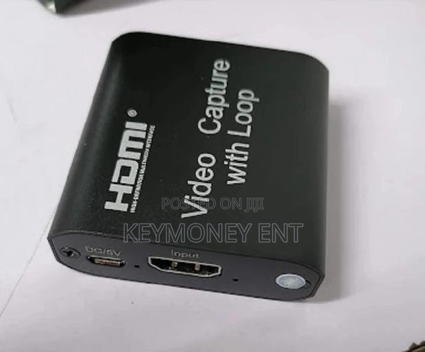 Capture Card With Loop Out - main view