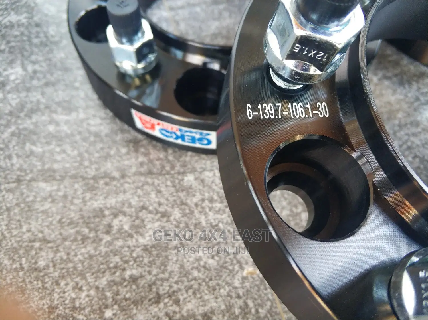 Land Cruiser/ Hubcentric Spacers Pcd 6x139.7/Cb 106.1/30mm