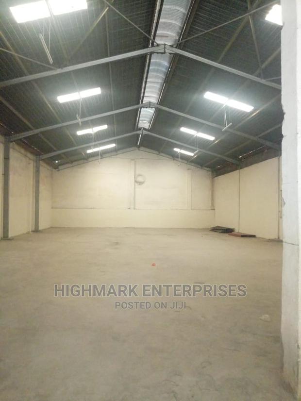 7000 Sq Feet Godown to Let - thumbnail 2