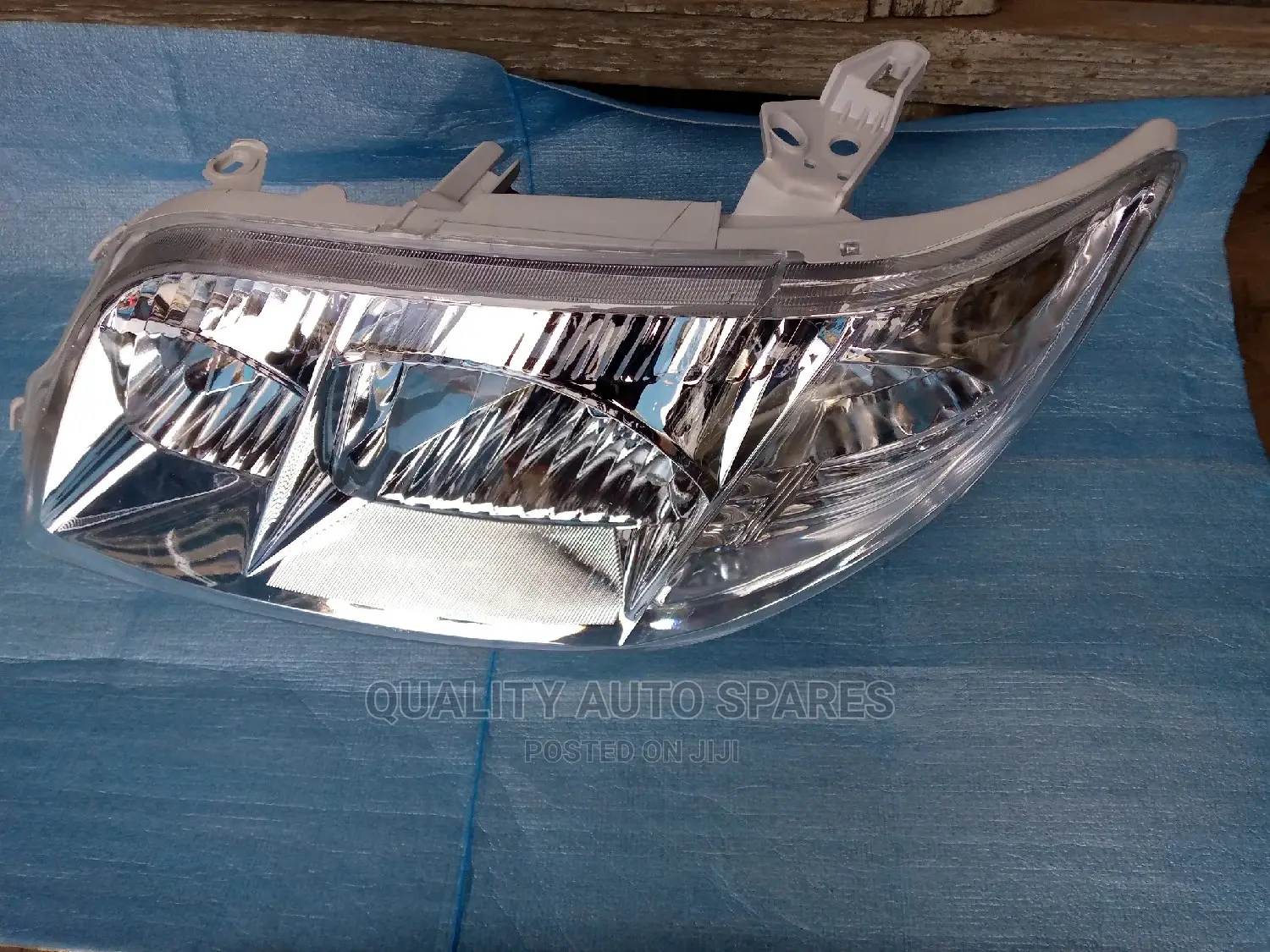 Headlight for Toyota Fielder/Nze 2005