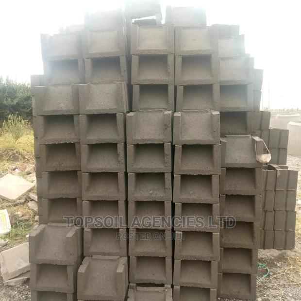 LOUVERS Vents (Concrete Louvers) - main view