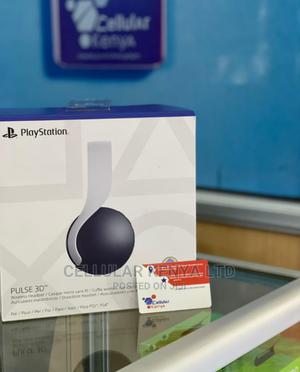 Sony PULSE 3D Wireless Gaming Headset - thumbnail 2