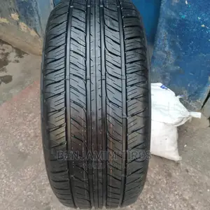 Dunlop Grandtrek Tires Sizes 285/50r20 Made in Japan.