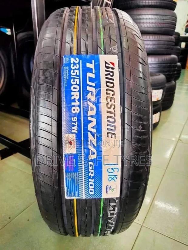 235/50 R18 Bridgestone Potenza Tyre 97w