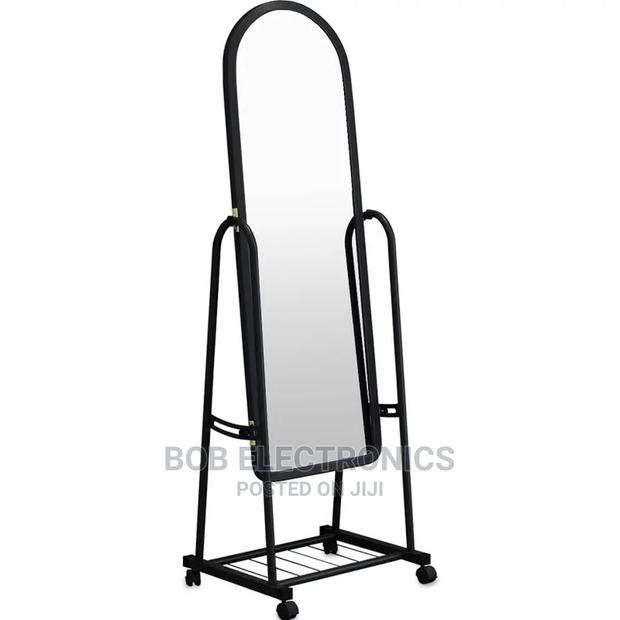 Movable Dressing Mirror - thumbnail 4