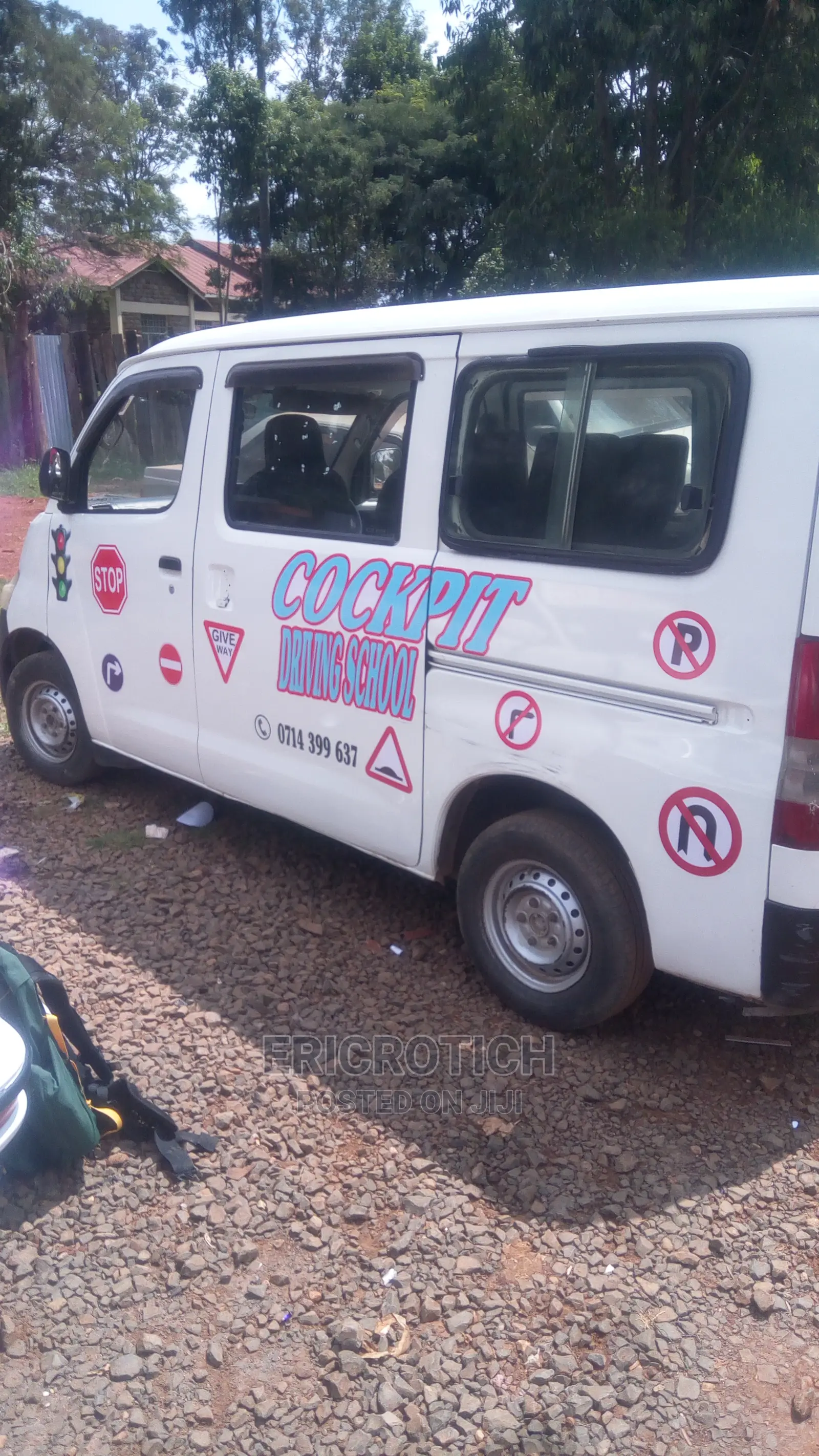 Banners, Window Graphics, Stickers, Wall Mounts