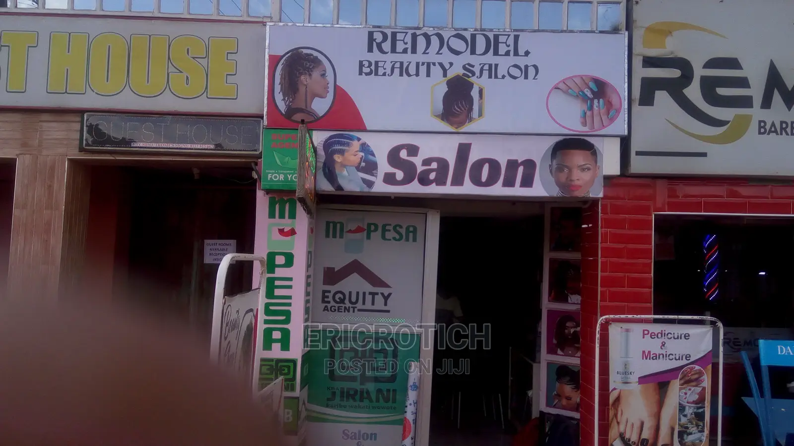 Banners, Window Graphics, Stickers, Wall Mounts