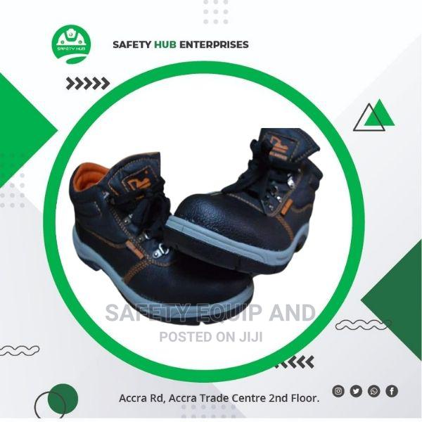 Quality Certified Safety Boots - thumbnail 2