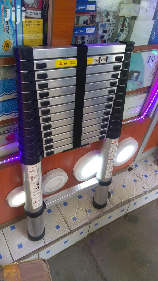 Extention Telescopic Ladder - main view