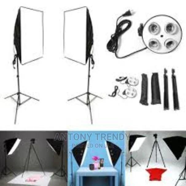 Photography Octagonal Softbox Lighting Kit: (2) 4 Socket E2 - main view