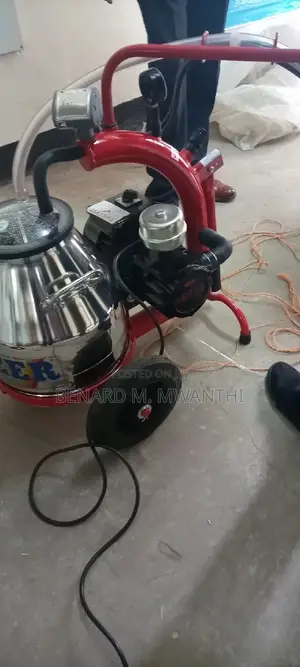 Milking Machine (Turkey)
