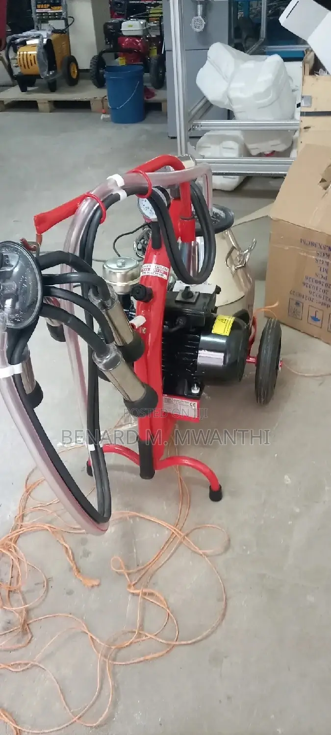 Milking Machine (Turkey)