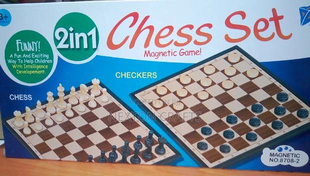 2 in 1 Chess Checkers - main view