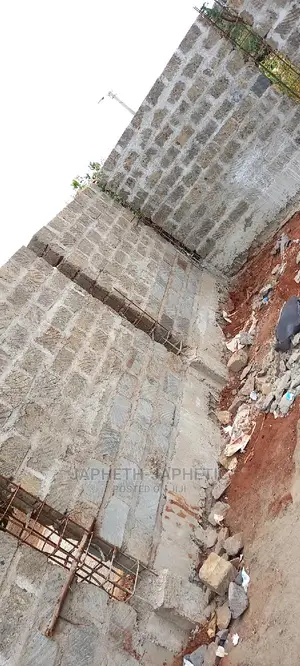 Strong Machine Cut Stones for Walling