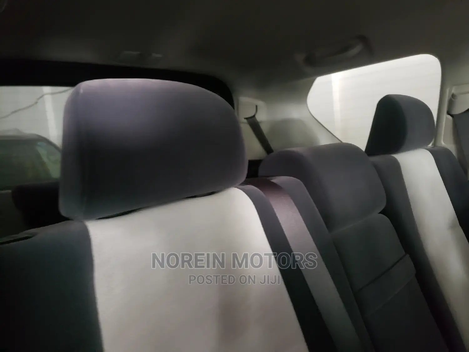 Toyota Land Cruiser Prado 2015 Ivory