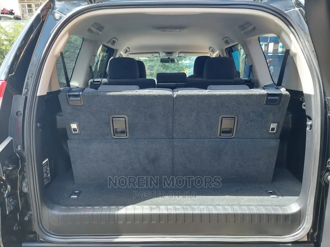 Toyota Land Cruiser Prado 2015 Ivory
