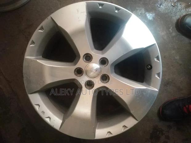 Subaru Forester Original Rims 17 Inch Silver - main view
