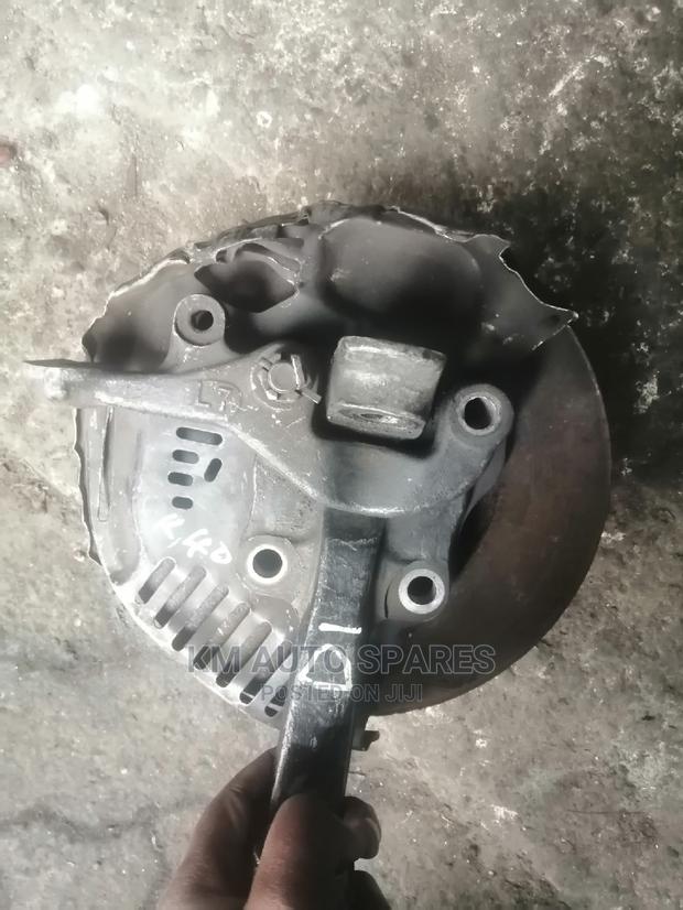 Toyota Townace Complete Hub, Old Model.