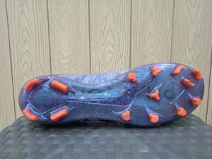 Nike Phantom Vision Football Boots(With Socks)
