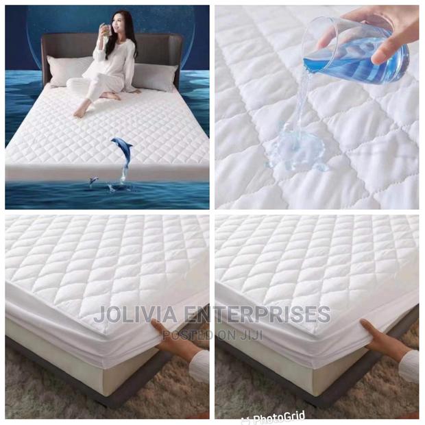 Waterproof Mattress Cover