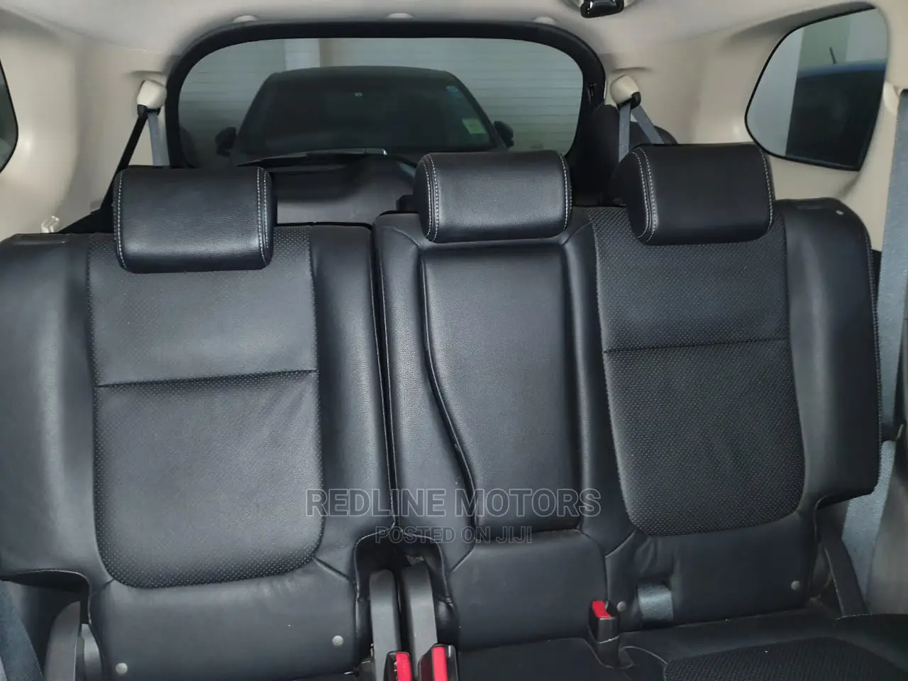 Mitsubishi Outlander 2016 White