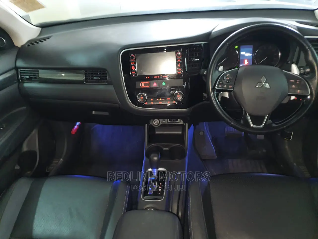 Mitsubishi Outlander 2016 White
