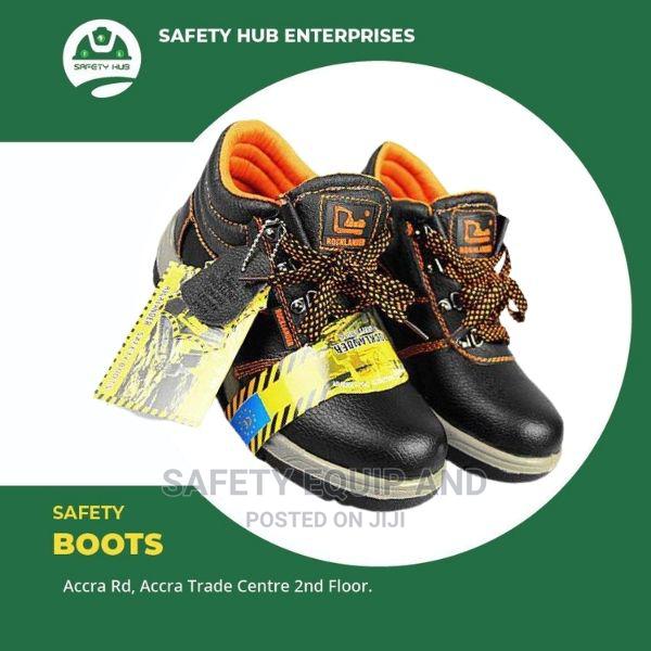 Certified Safety Boots With Toe Cap - thumbnail 3