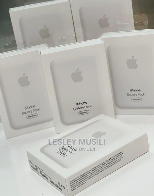 iPhone Battery Pack - thumbnail 2