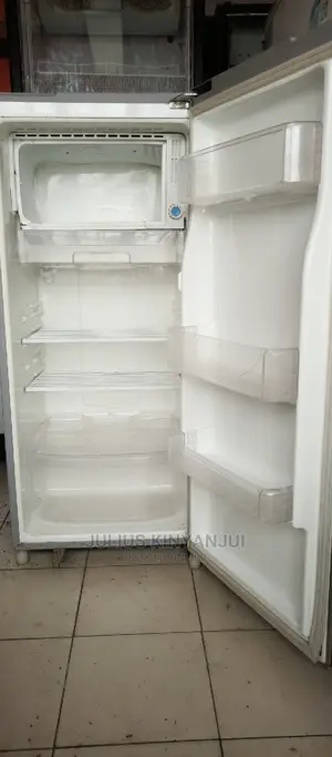 Samsung Fridge 200L