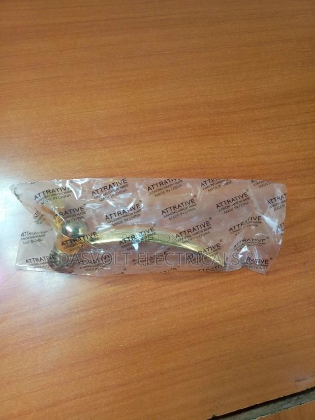 Window Fastener - main view