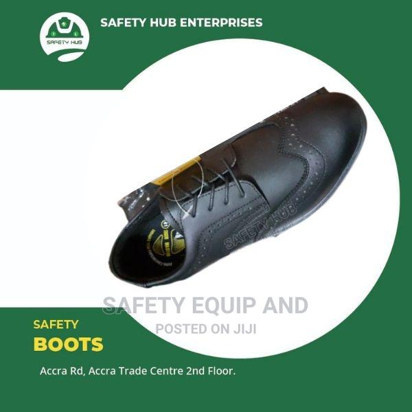 Safety Shoes With Steel Toe