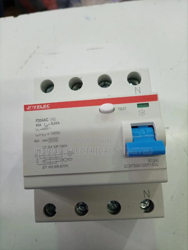 Earth Leakage Circuit Breaker 4P